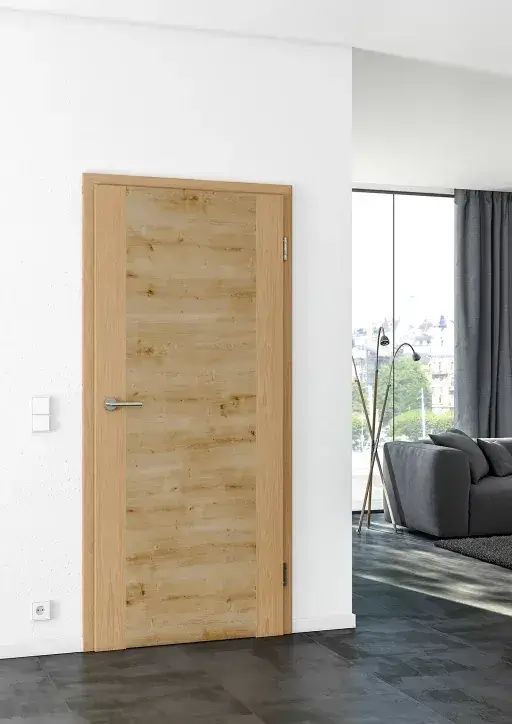 Holztür im Wohnzimmer