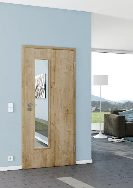 Innentür aus Holz mit Glasfenster